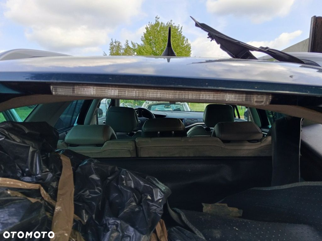 Trzecie światło stop citroen C5 x7 III - 2