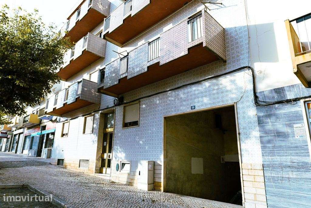 Apartamento T3 no centro de Sobral de Monte Agraço