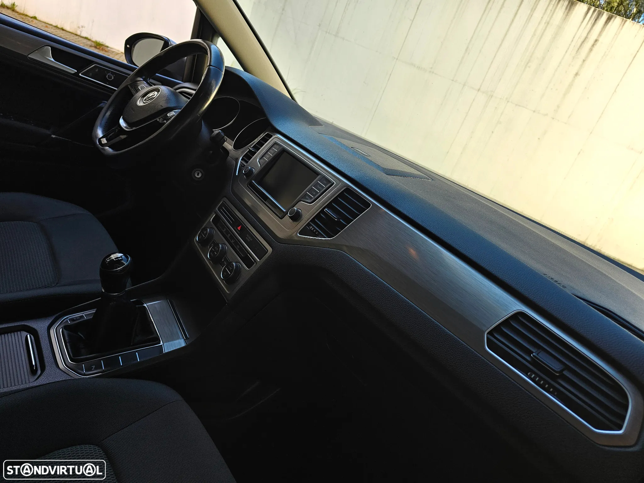 VW Golf 1.6 TDI Highline - 44