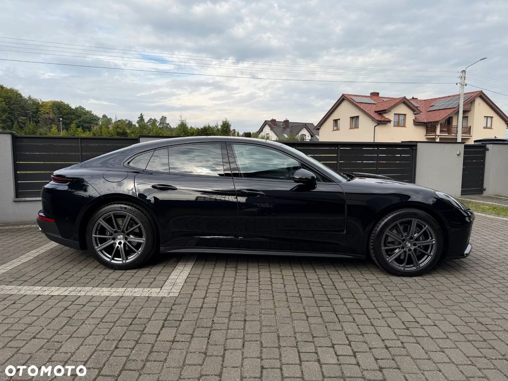 Porsche Panamera 4 - 6