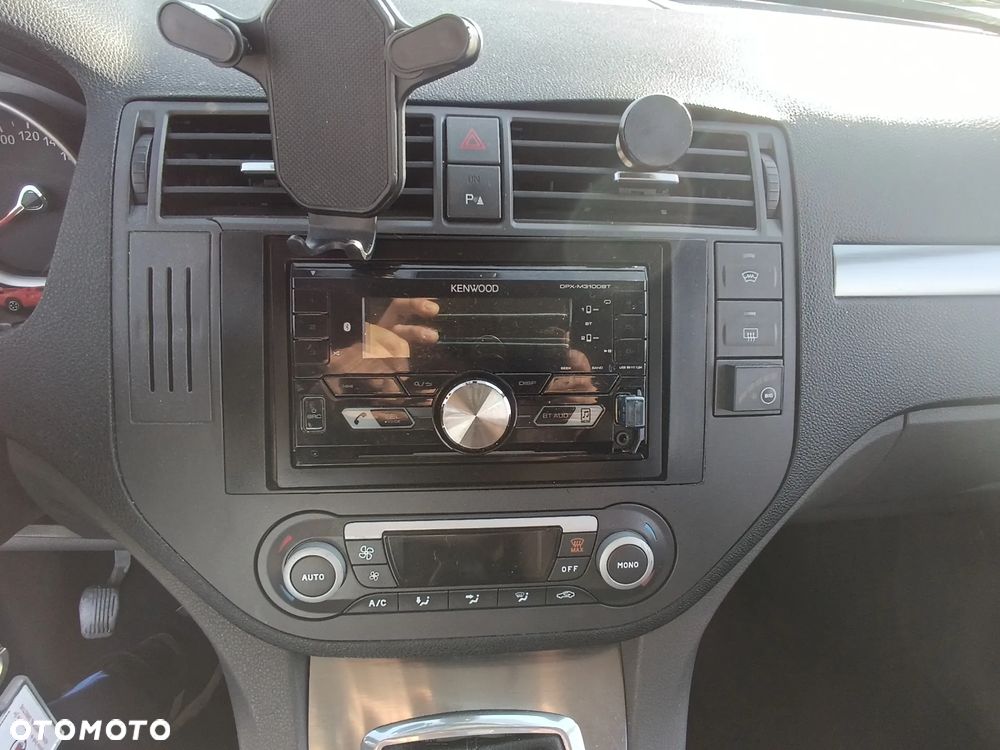 Ford C-MAX 2.0 Titanium - 17