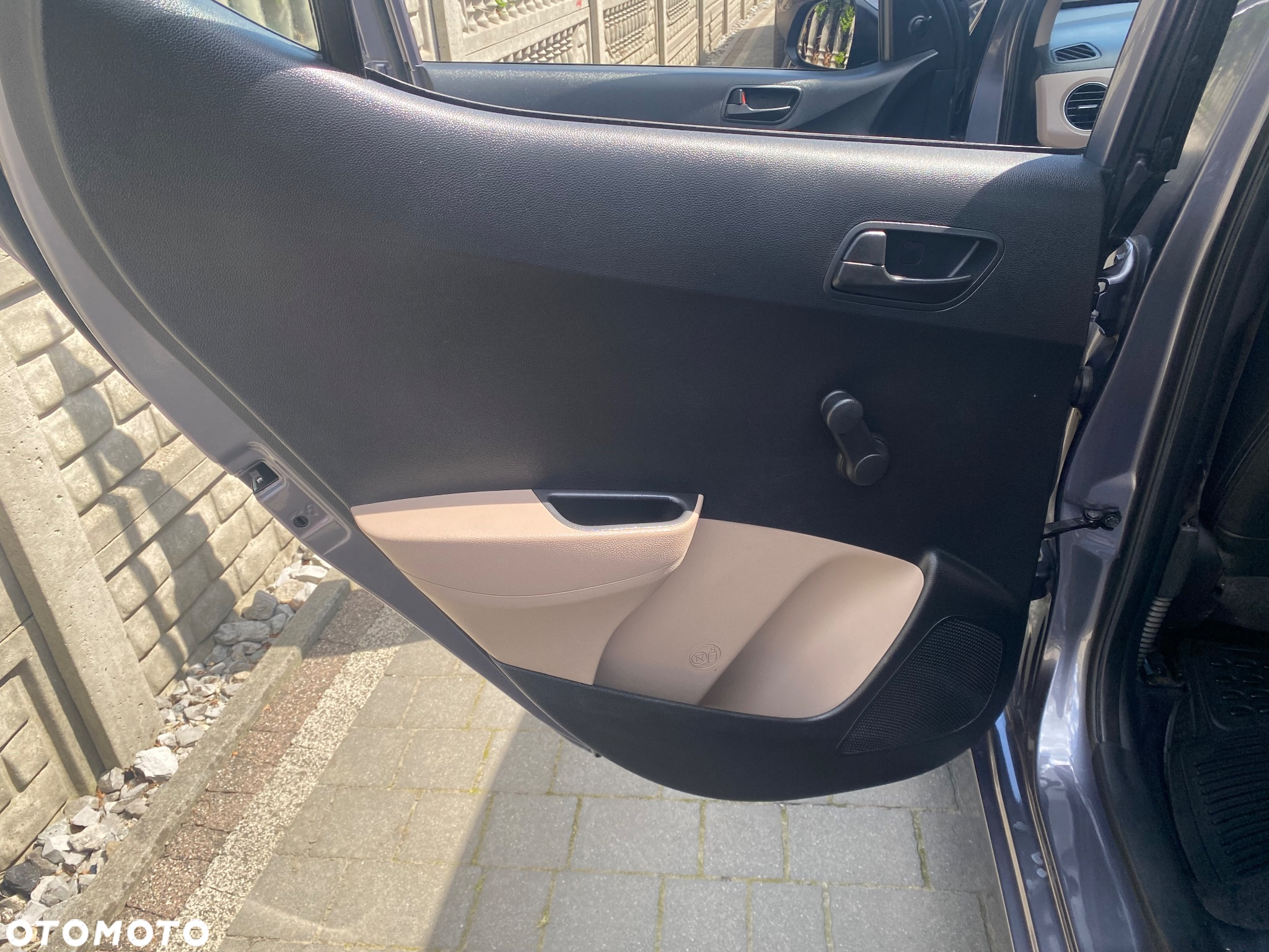 Hyundai i10 - 21