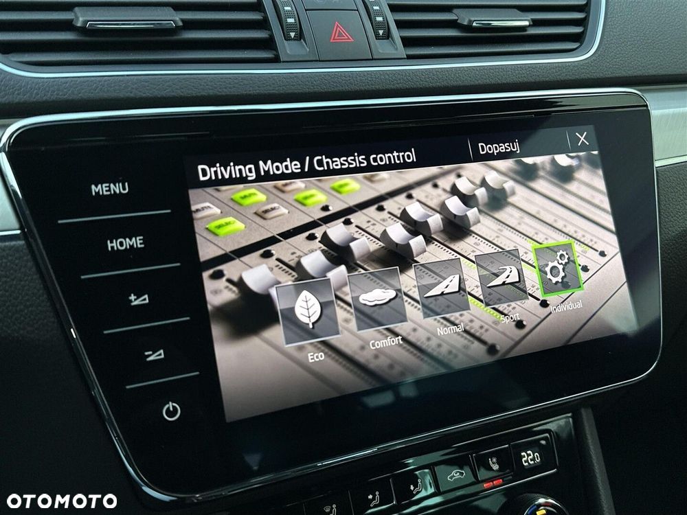 Skoda Superb 2.0 TSI L&K DSG - 28