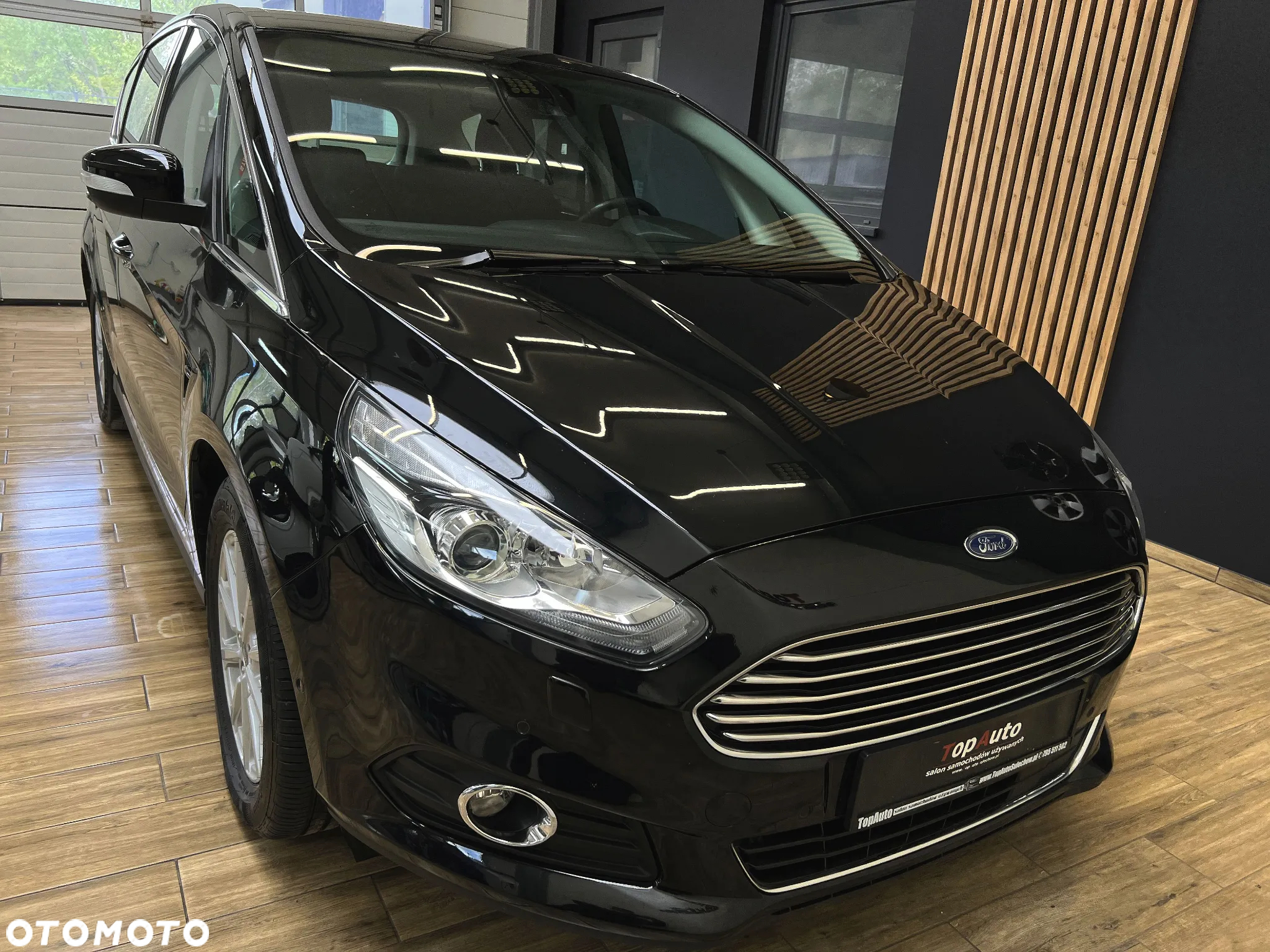 Ford S-Max 2.0 TDCi Titanium PowerShift - 4
