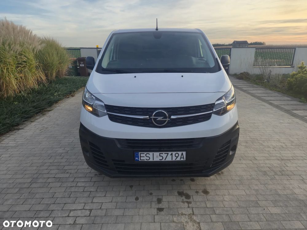 Opel Vivaro - 2