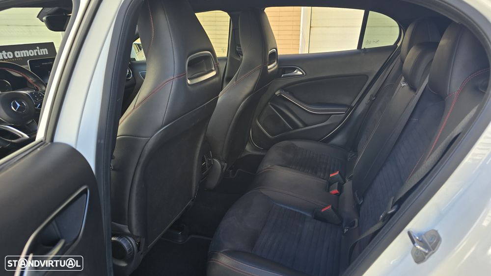 Mercedes-Benz GLA 220 d AMG Line - 17