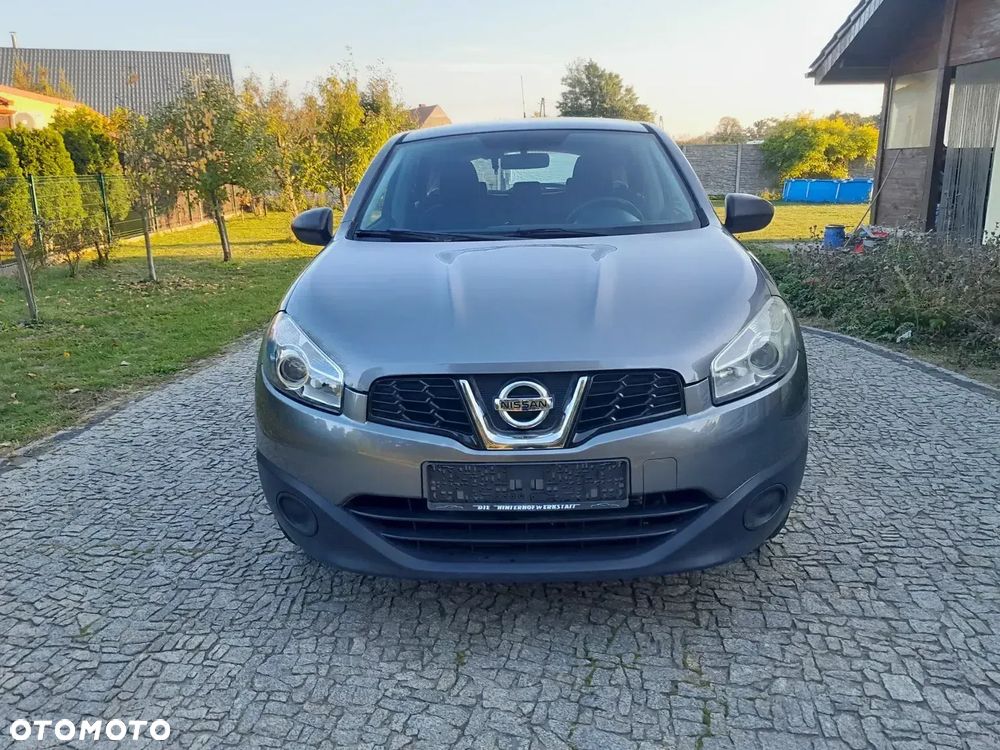 Nissan Qashqai - 2