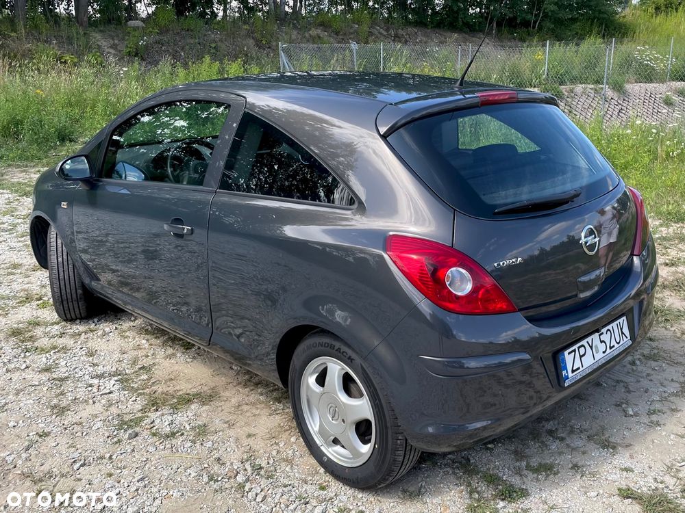 Opel Corsa - 3