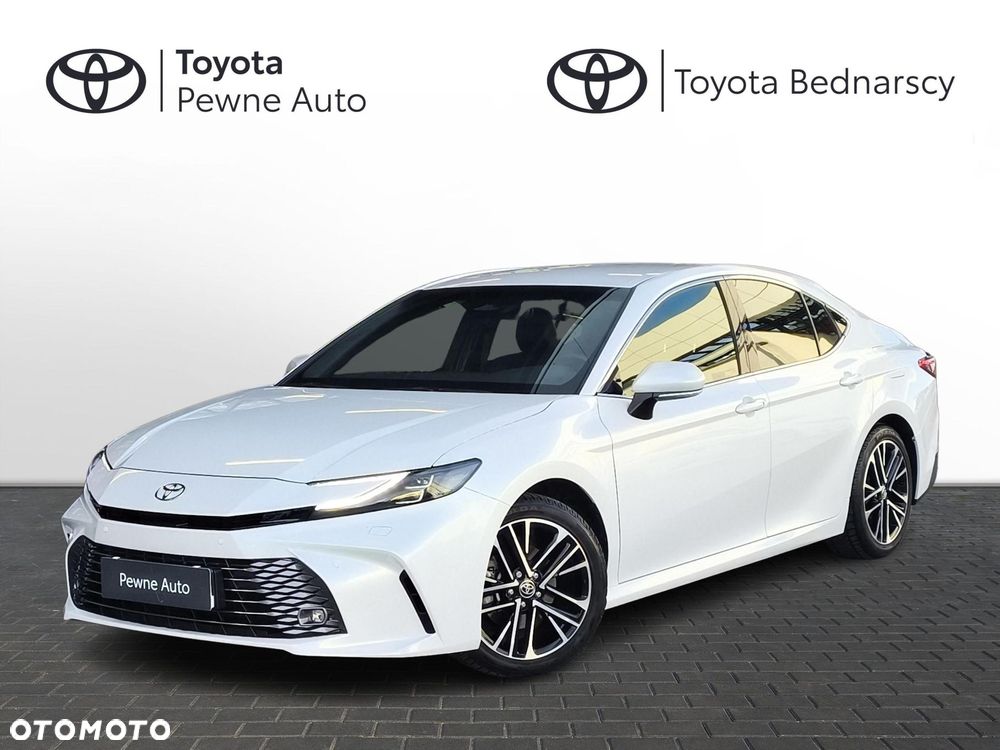 Toyota Camry - 1