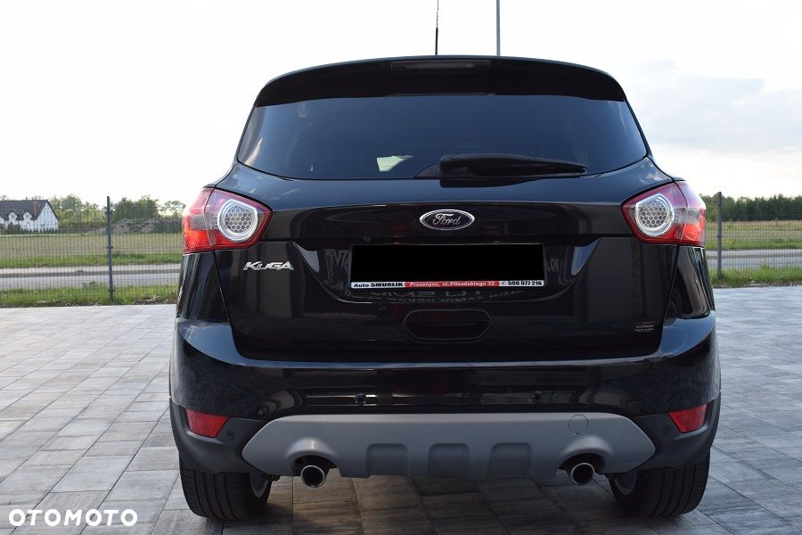 Ford Kuga 2.0 TDCi 2x4 Titanium - 25