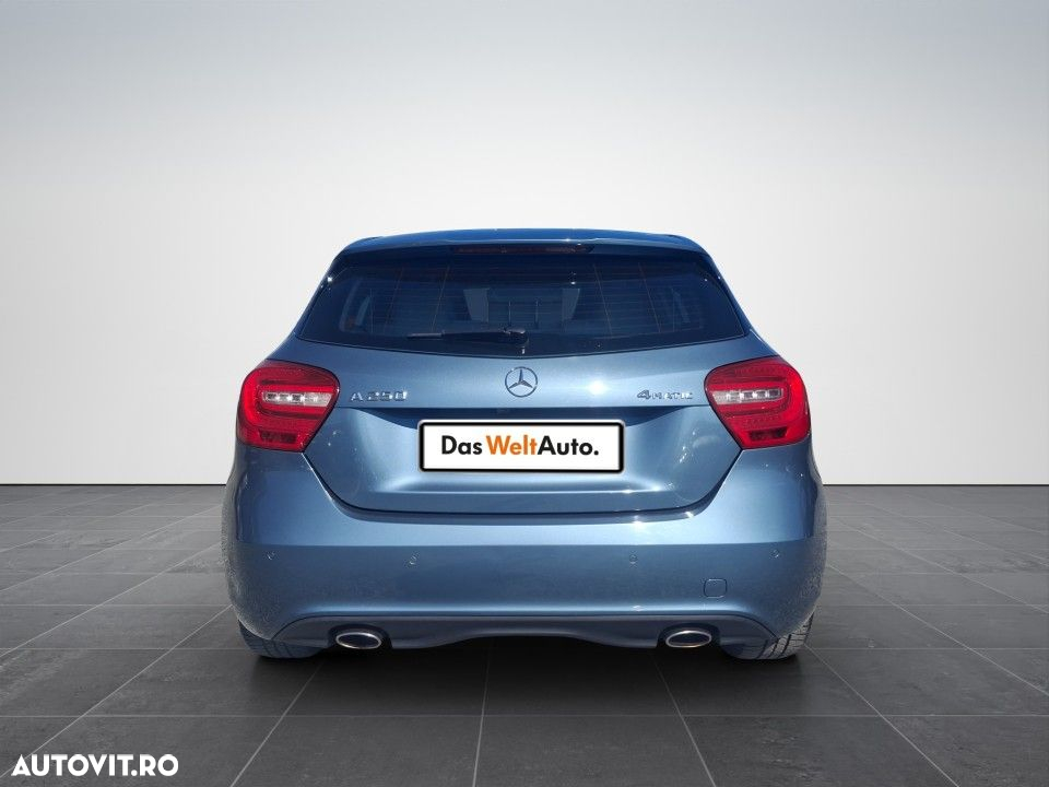 Mercedes-Benz A - 5