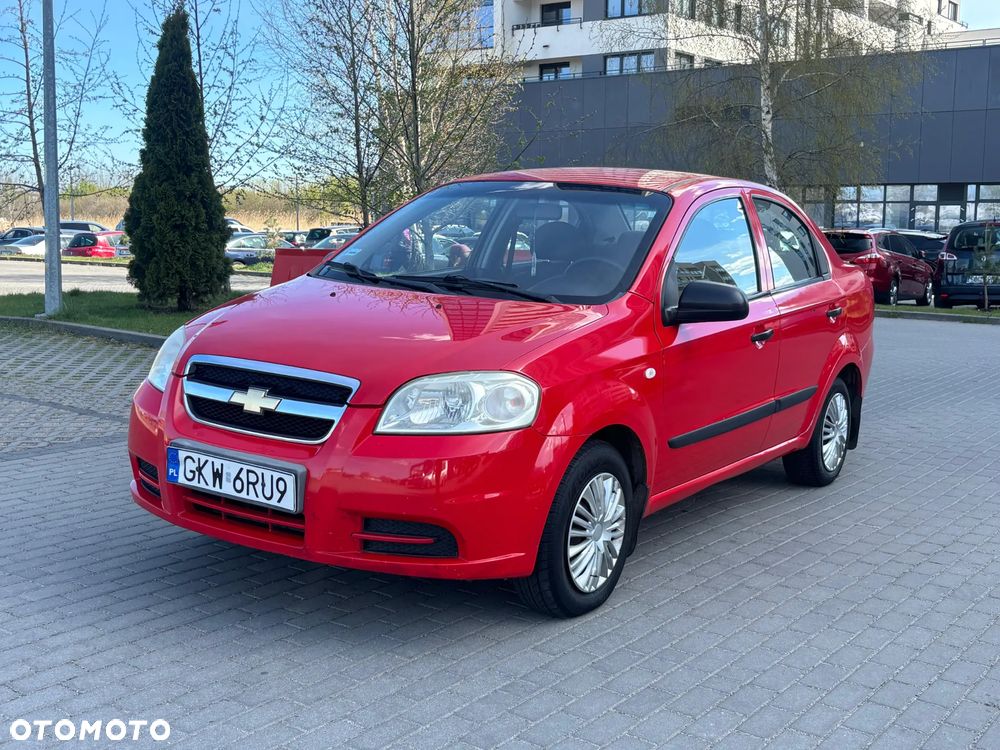 Chevrolet Aveo - 3