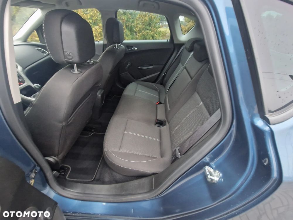 Opel Astra 1.4 Turbo - 15