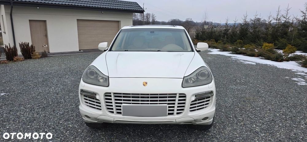 Porsche Cayenne - 15
