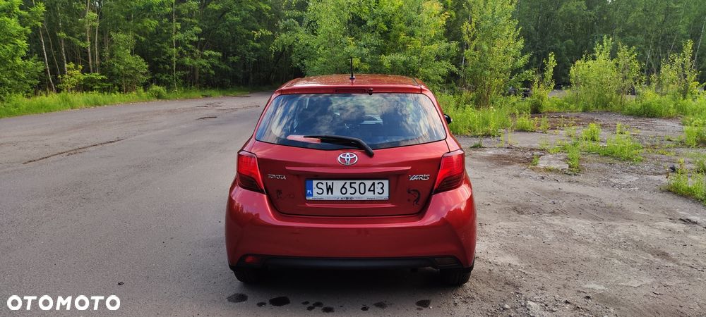 Toyota Yaris 1.33 Premium EU6 - 3