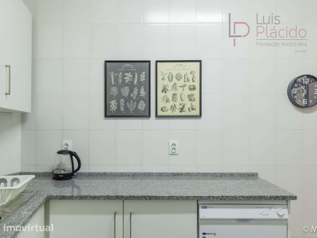 APARTAMENTO T3 | CENTRO HISTÓRICO | RENOVADO - Grande imagem: 3/17
