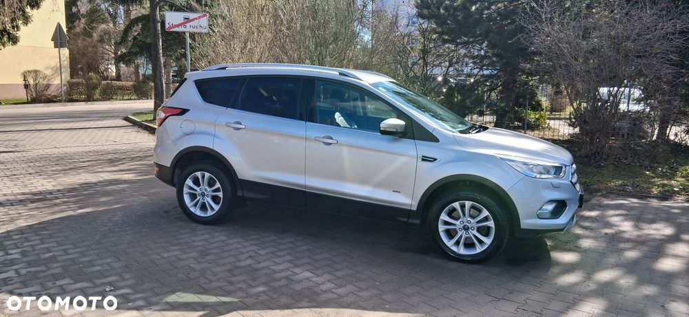 Ford Kuga 2.0 TDCi 4x4 Titanium - 5