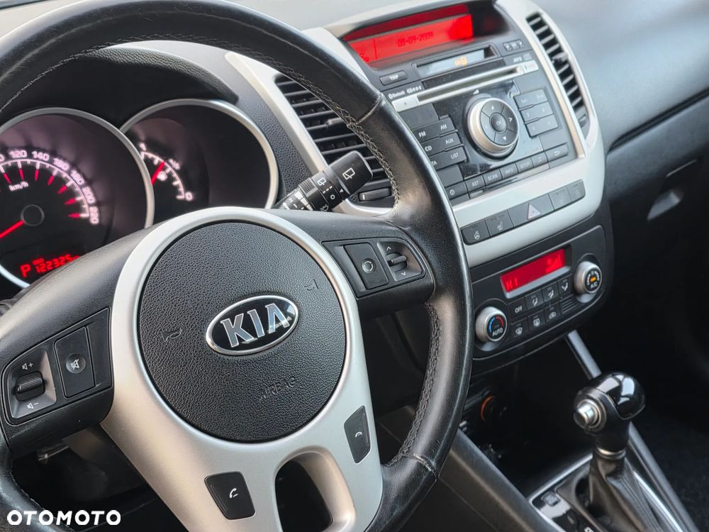 Kia Venga 1.6 CVVT Automatik Dream-Team Edition - 8