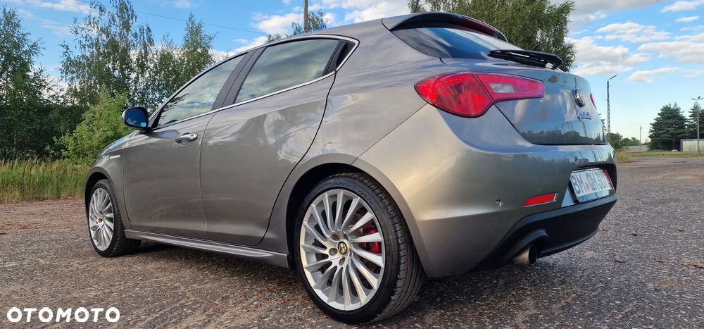 Alfa Romeo Giulietta - 14