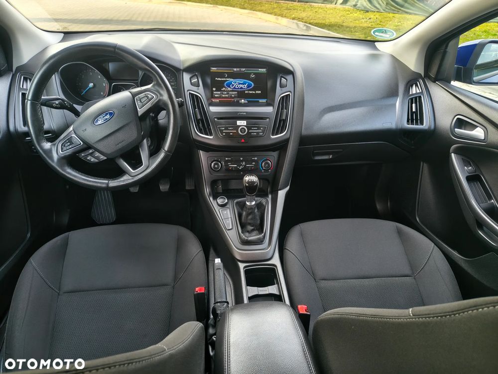 Ford Focus - 6