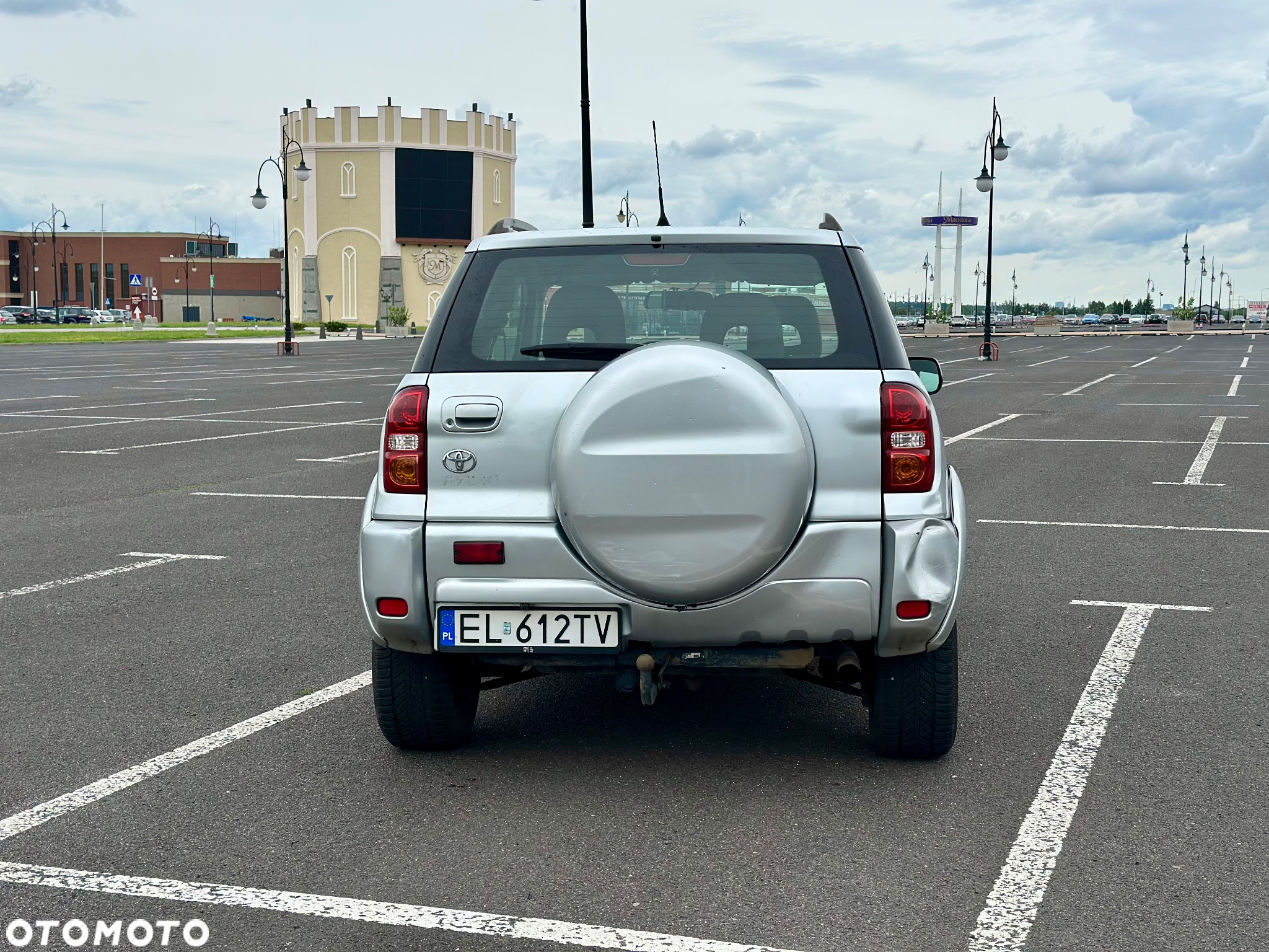 Toyota RAV4 - 6