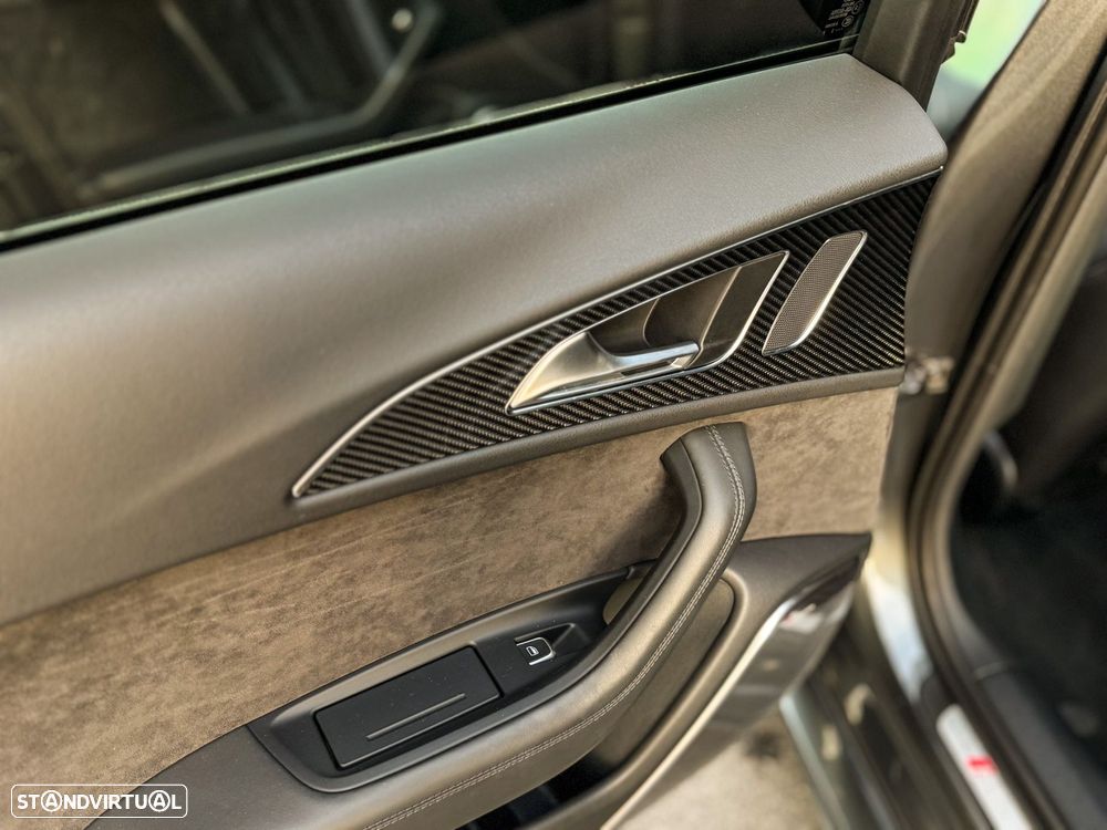 Audi RS6 Avant 4.0 TFSi quattro Tiptronic - 36