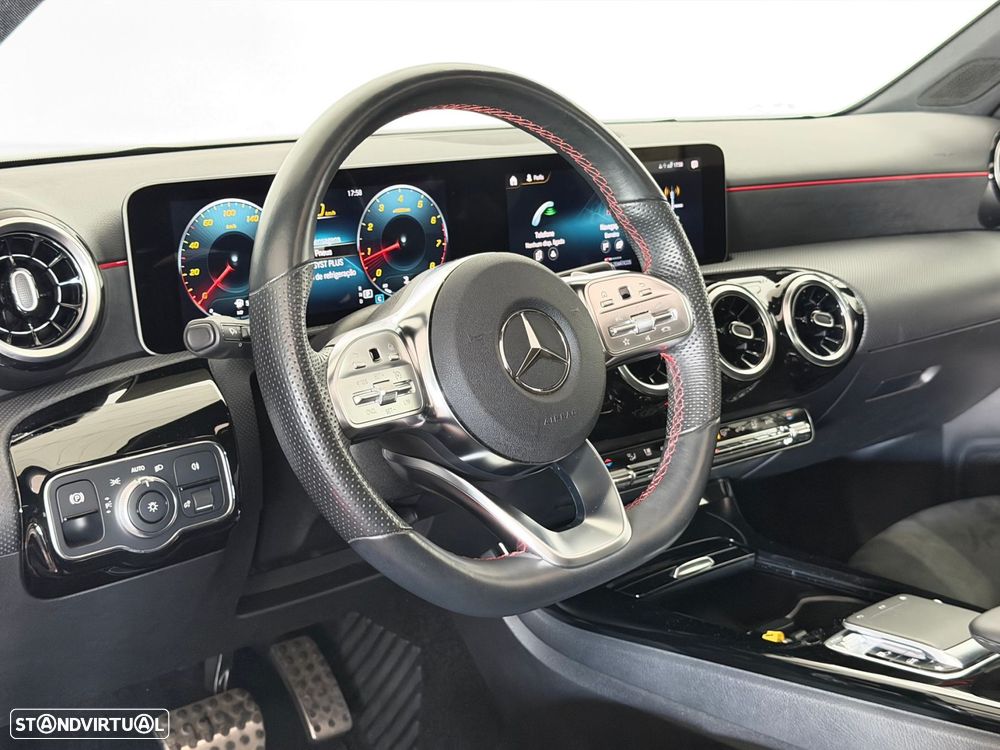 Mercedes-Benz A 180 7G-DCT AMG Line Advanced Plus - 14