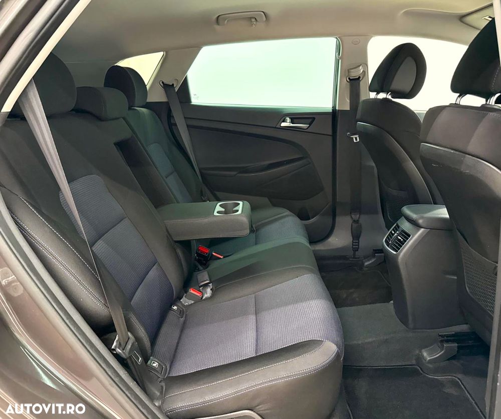 Hyundai Tucson 2.0 CRDI 4WD Automatik Passion - 24