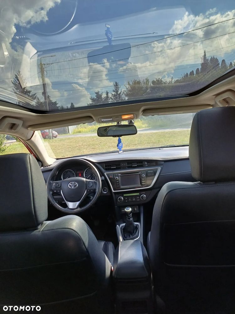 Toyota Auris 2.0 D-4D Premium - 7