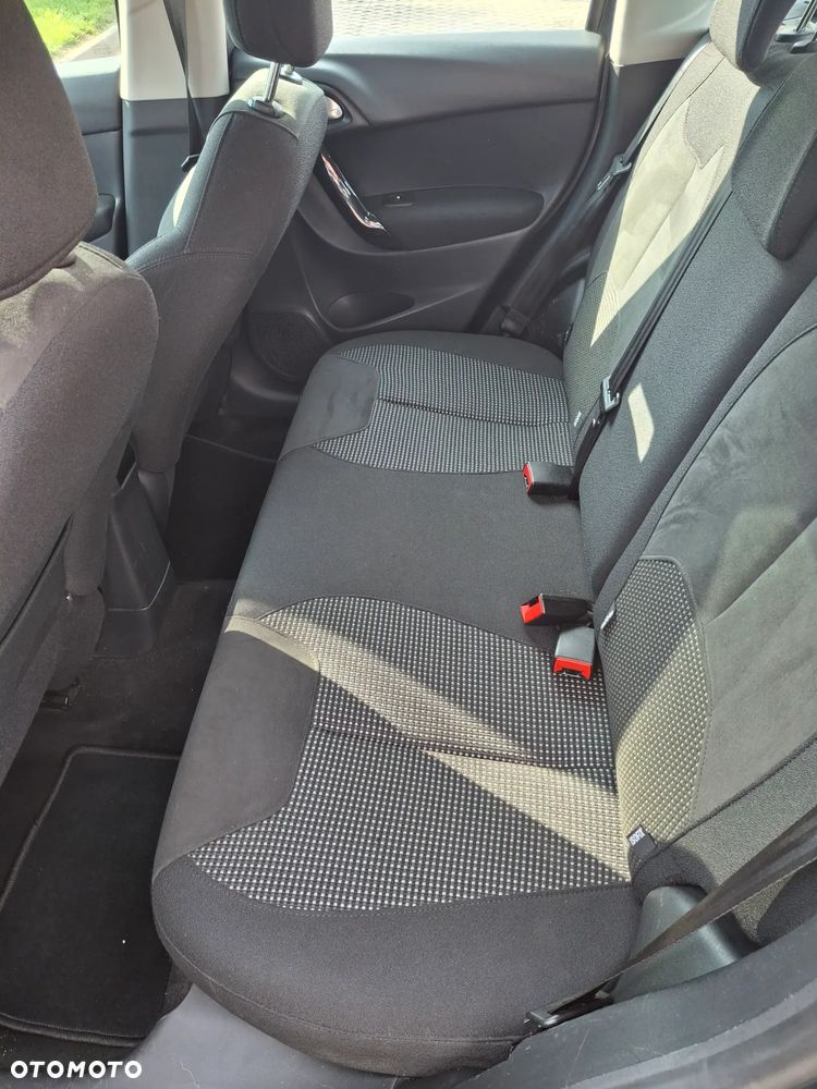 Citroën C3 1.2 PureTech Exclusive ETG - 11