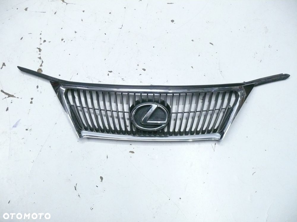 ATRAPA GRILL LEXUS IS II SEDAN