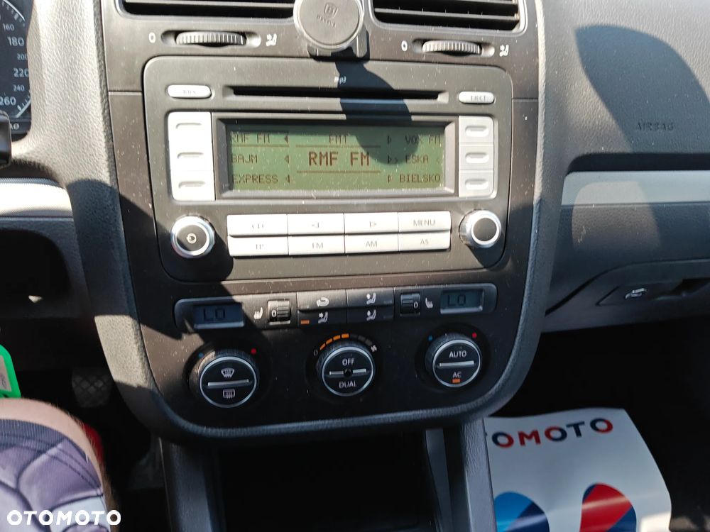 Volkswagen Golf 1.4 TSI Tour - 23