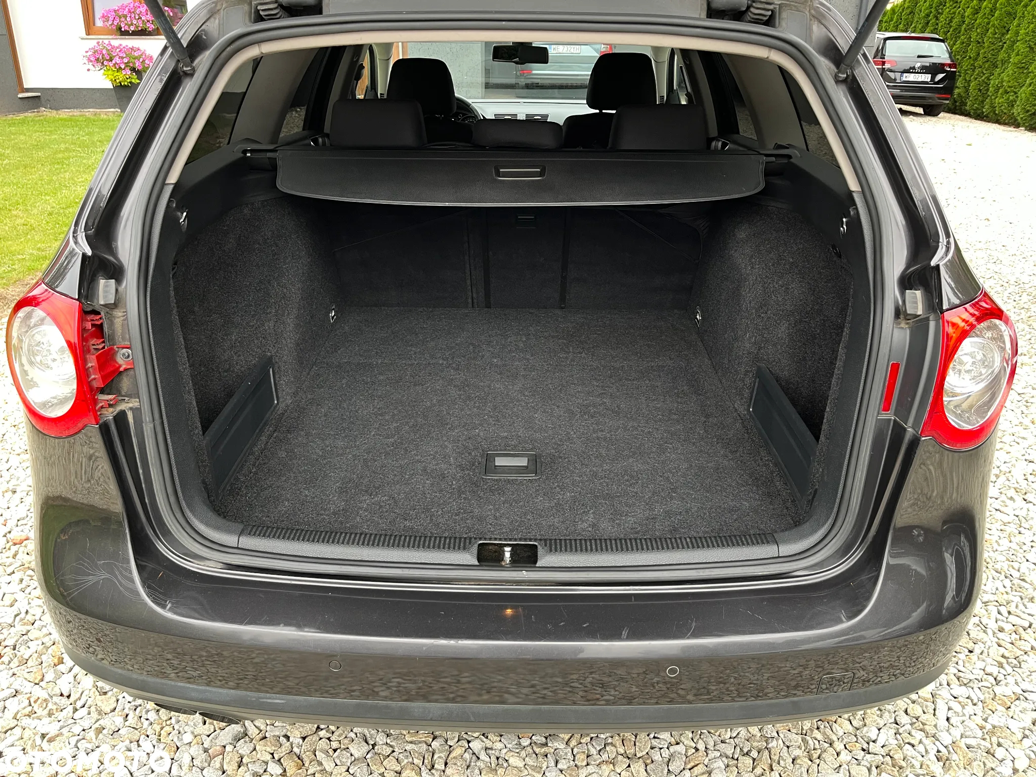 Volkswagen Passat 2.0 TDI DPF Comfortline - 23
