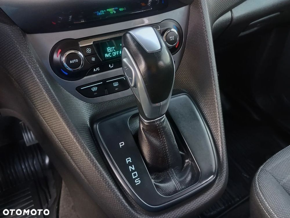 Ford Tourneo Connect Grand - 31