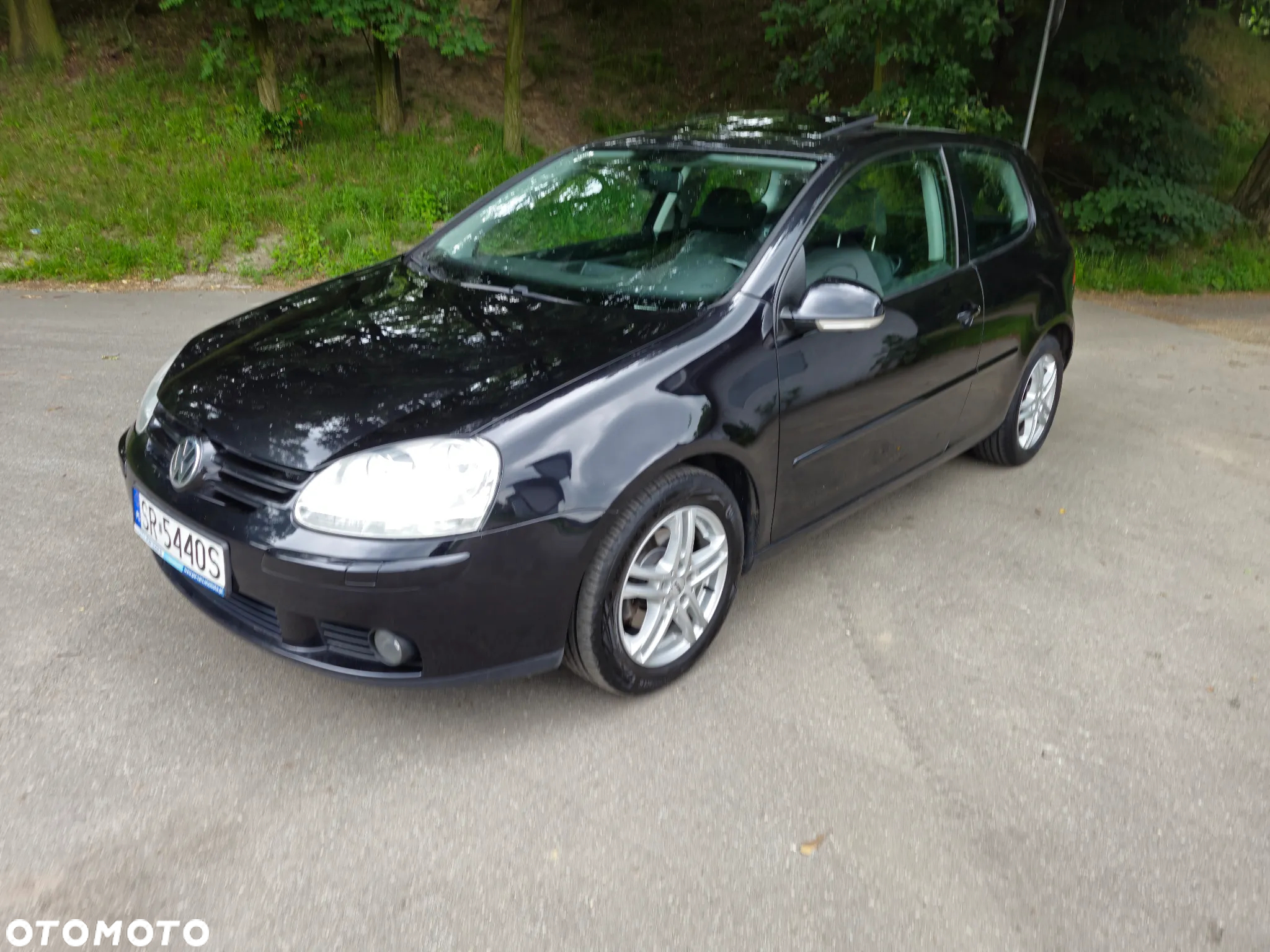 Volkswagen Golf - 2