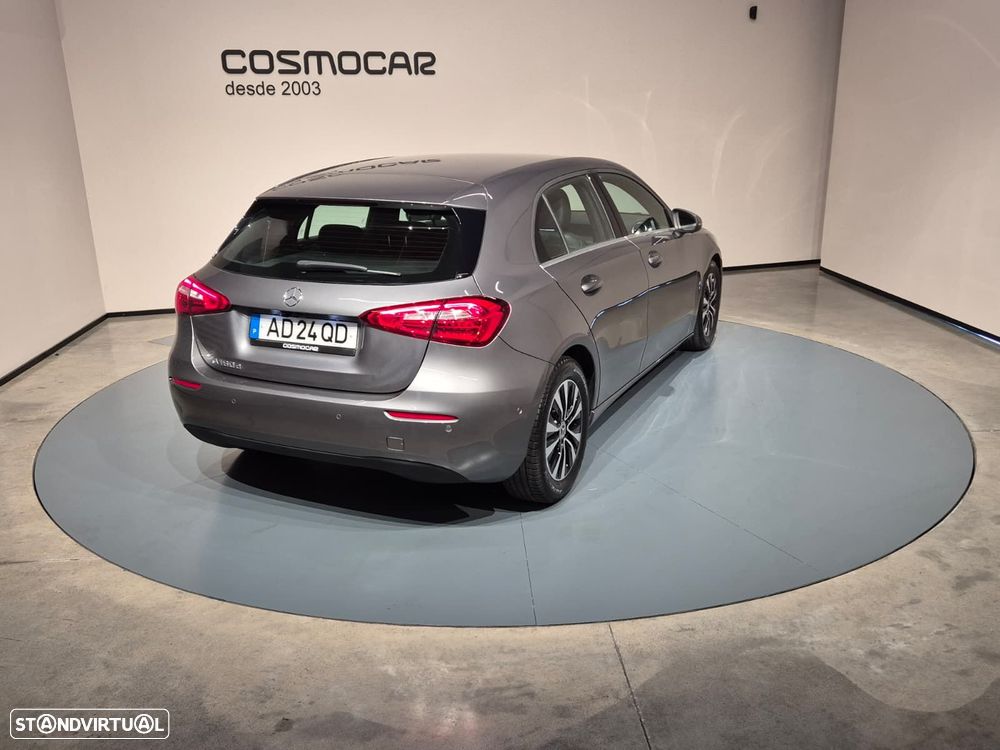 Mercedes-Benz A 160 d Business Solutions — fotografia 3