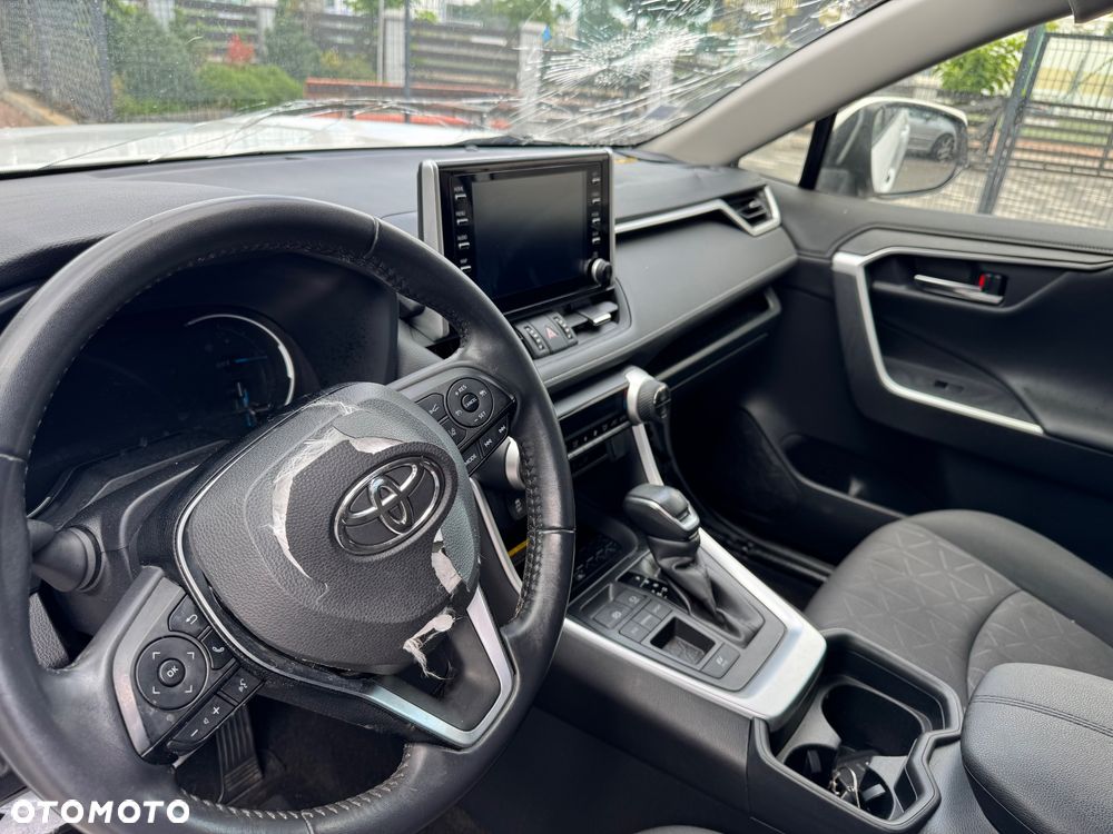 Toyota RAV4 2.5 Hybrid Executive 4x2 - 18