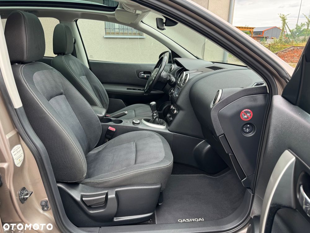 Nissan Qashqai - 10