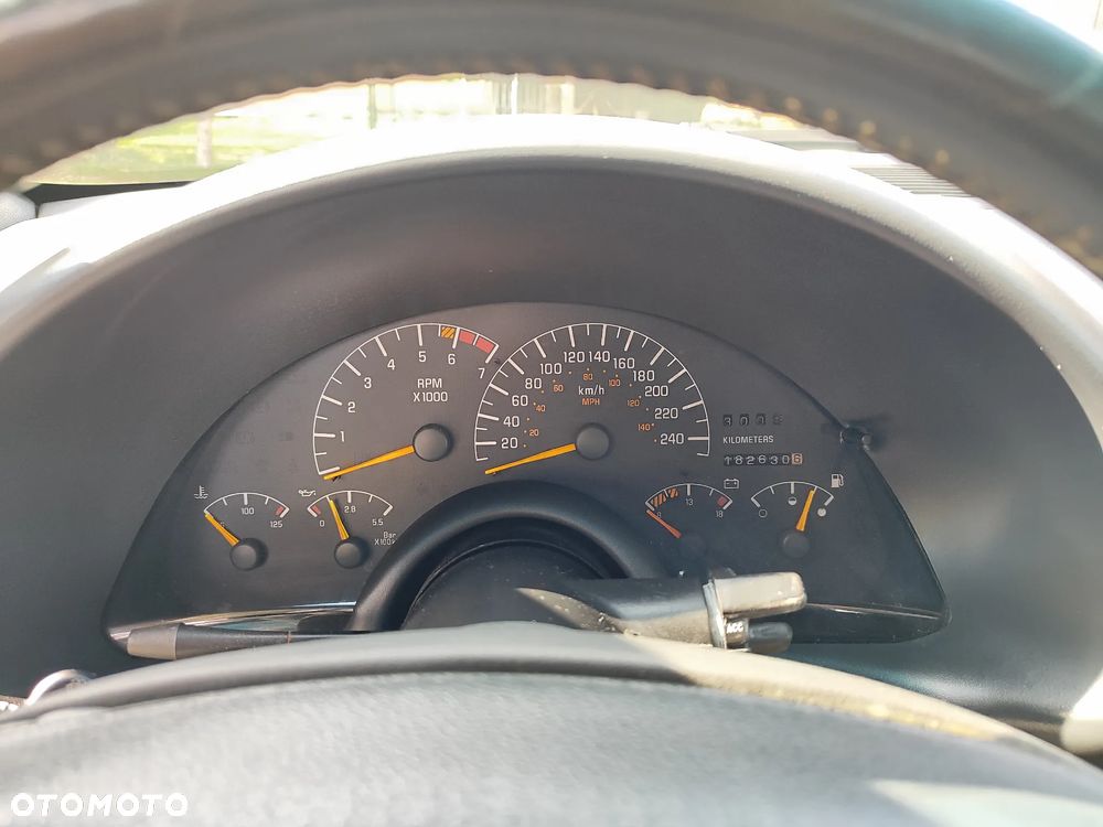 Pontiac Firebird - 9