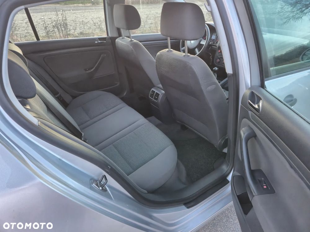 Volkswagen Golf 1.4 Comfortline - 12