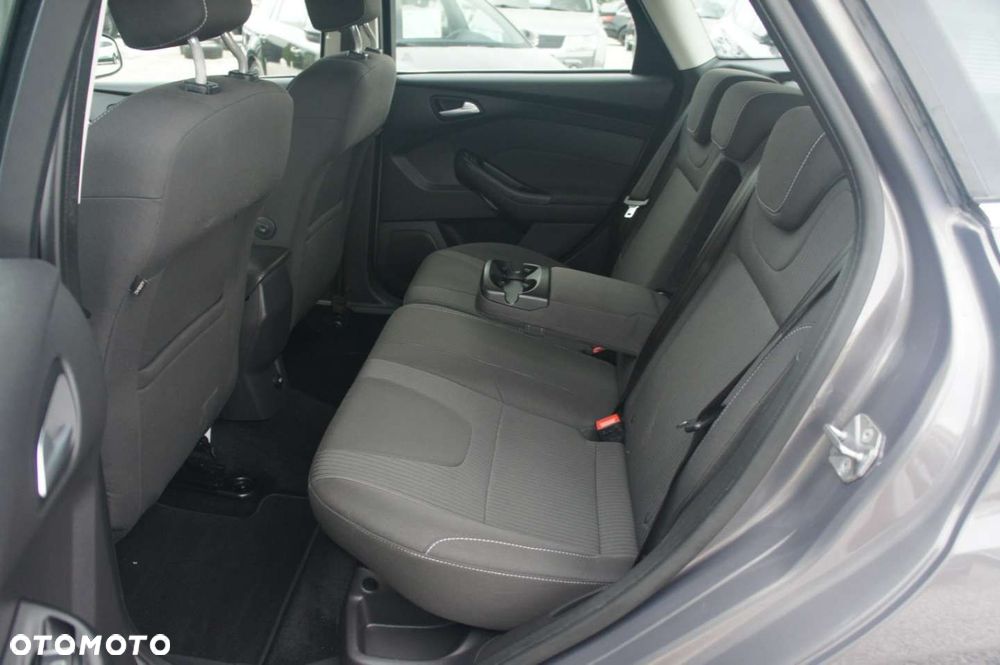 Ford Focus - 20