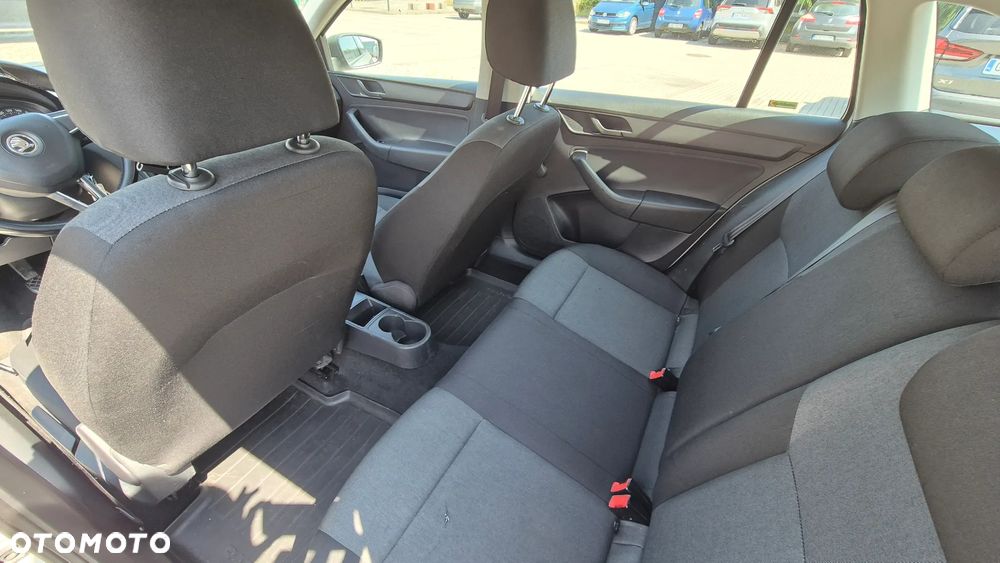 Skoda RAPID 1.6 TDI DPF Active - 11