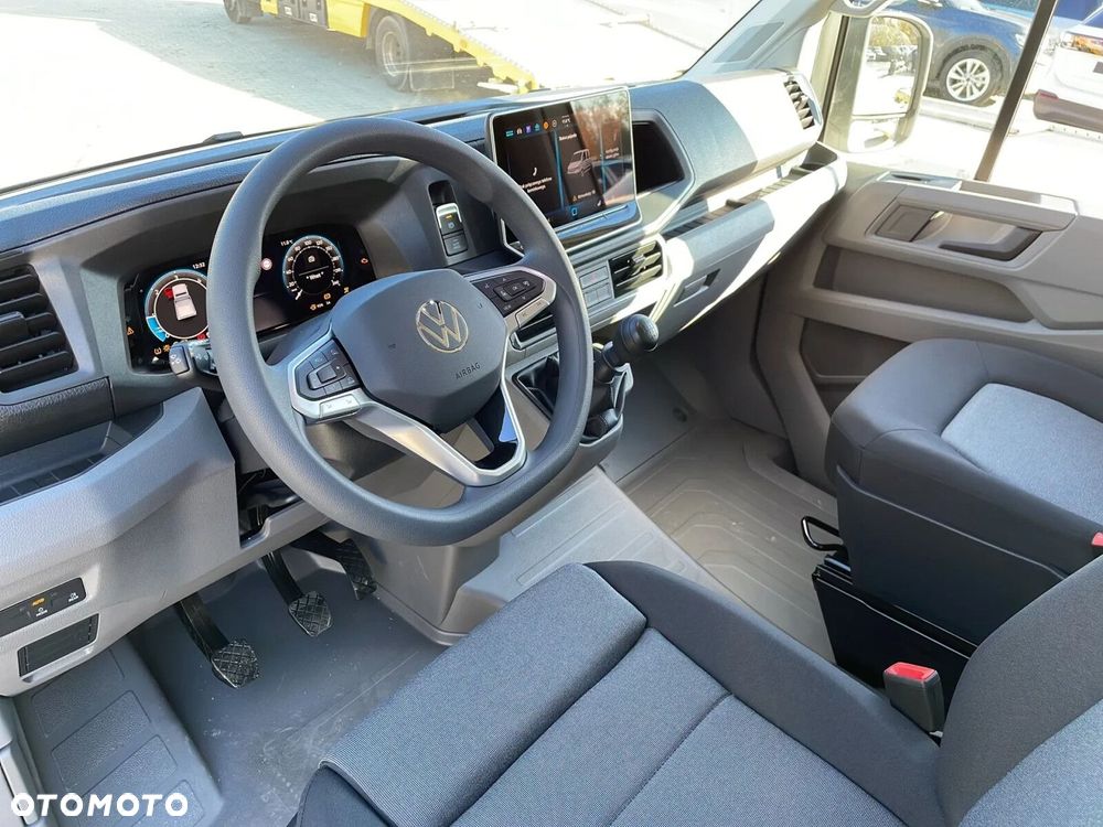 Volkswagen Crafter 35 Podw. kbina/Skrzynia 2.0 TDI 163 KM manualna r. o. 3640 mm - 8