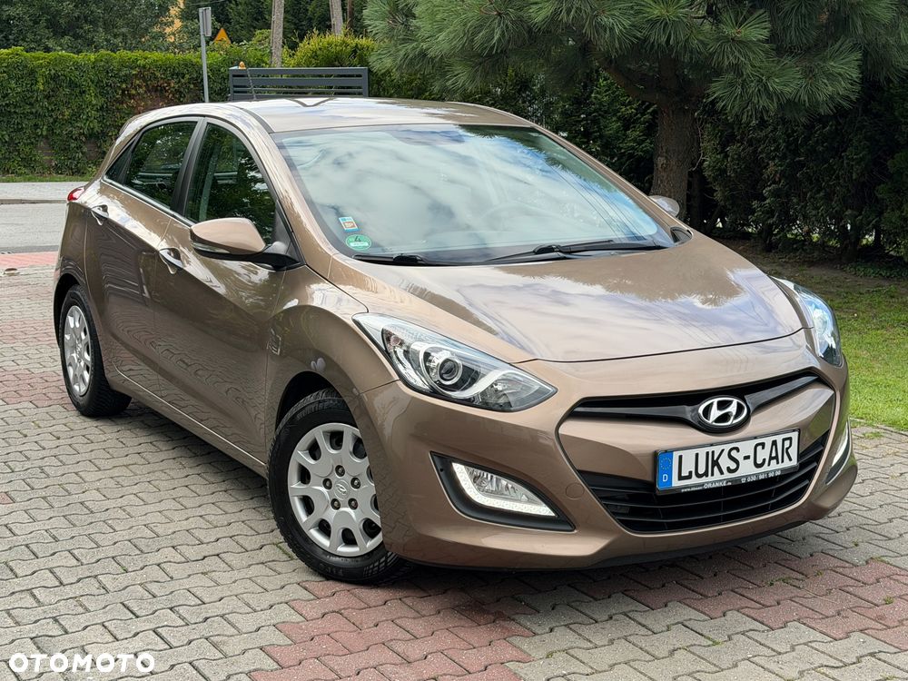 Hyundai i30 blue 1.4 Classic Navigation - 11