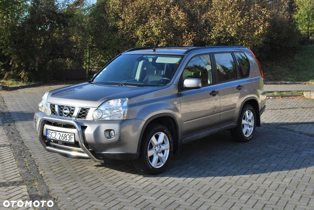 Nissan X-Trail 2.0 dCi 4x4 DPF LE - 29