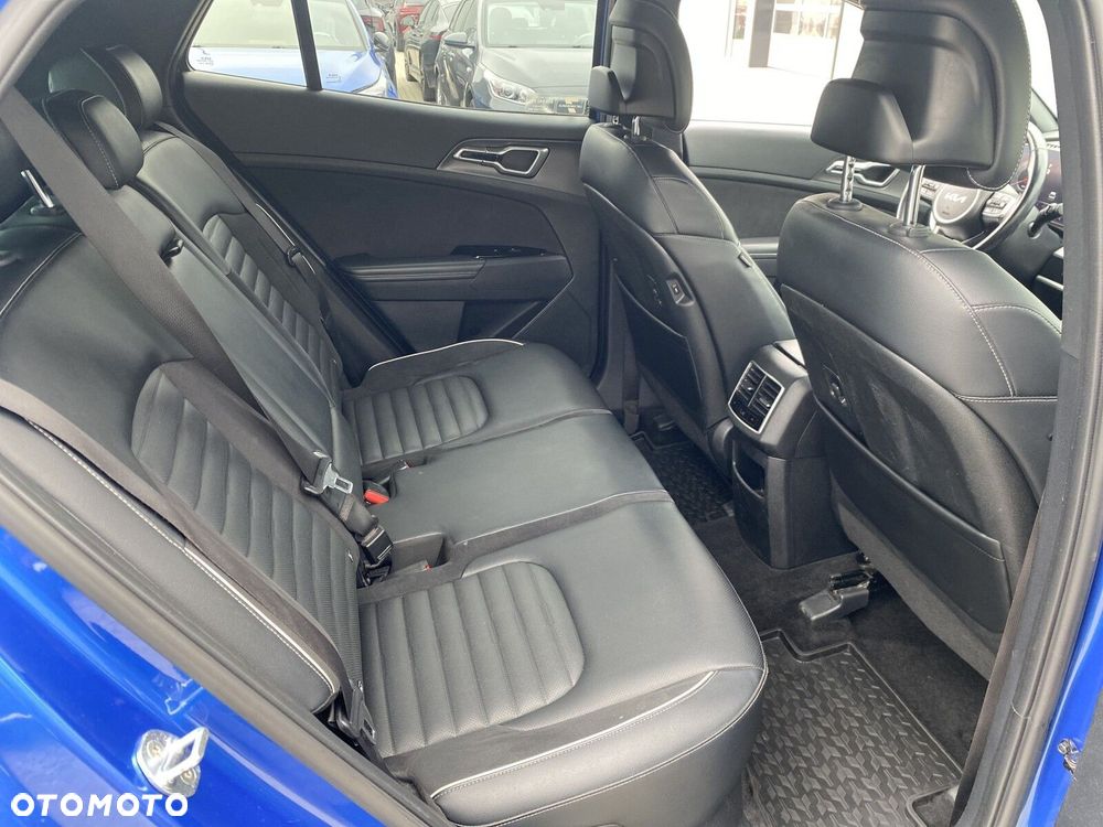 Kia Sportage - 16