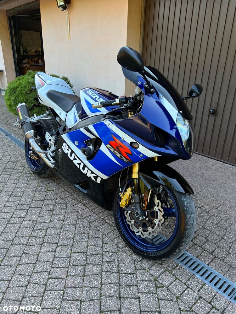 Suzuki GSX-R - 15