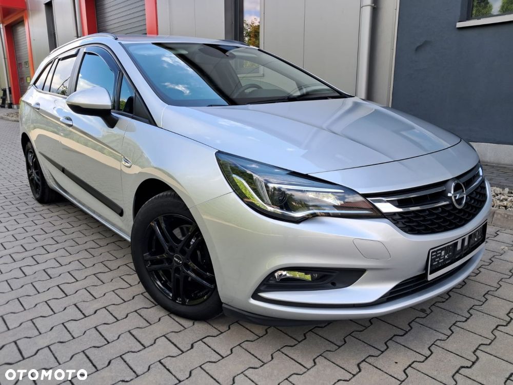 Opel Astra 1.4 T Dynamic - 1
