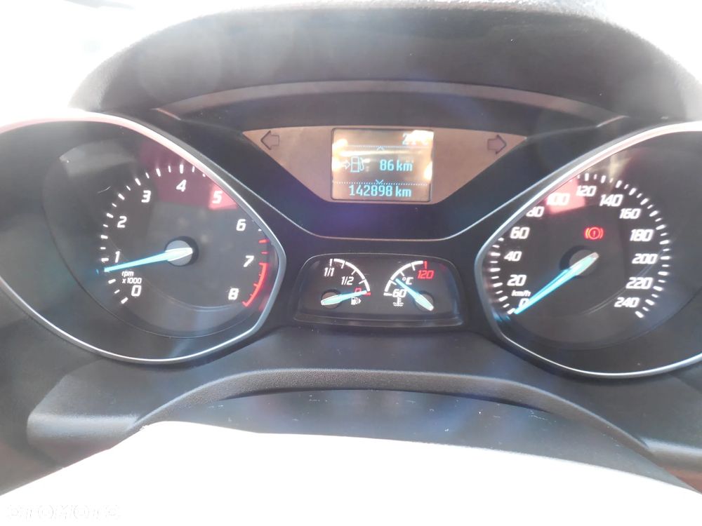 Ford Kuga - 19