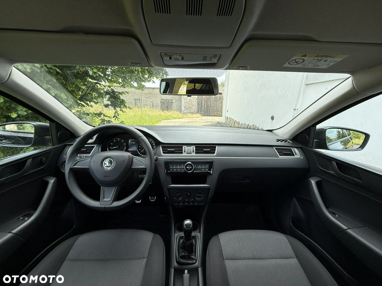 Skoda RAPID - 23
